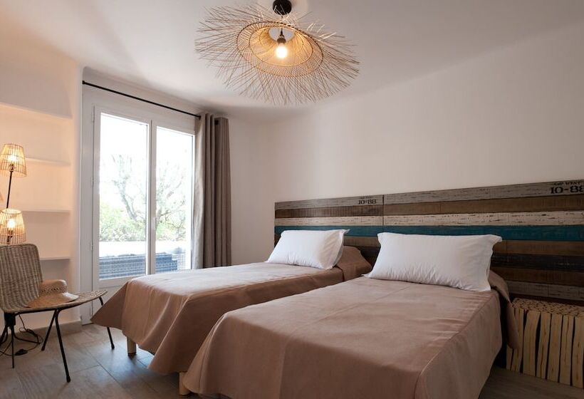 Дом 4 Спальни, Résidence Marina Di Santa Giulia