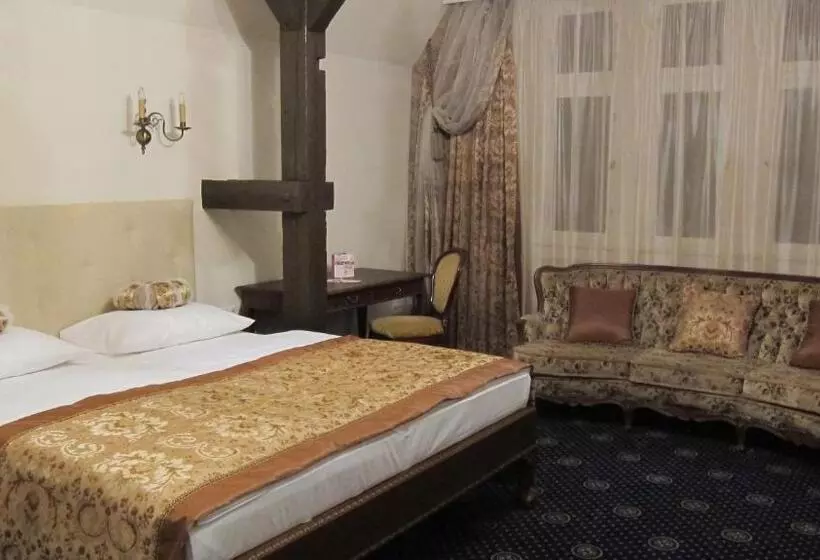 اتاق راحتی, Schloss Hotel Wolfsbrunnen