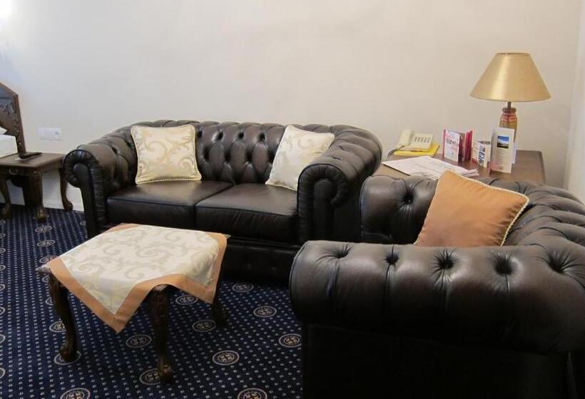 Номер Комфорт Индивидуальный, Schloss Hotel Wolfsbrunnen