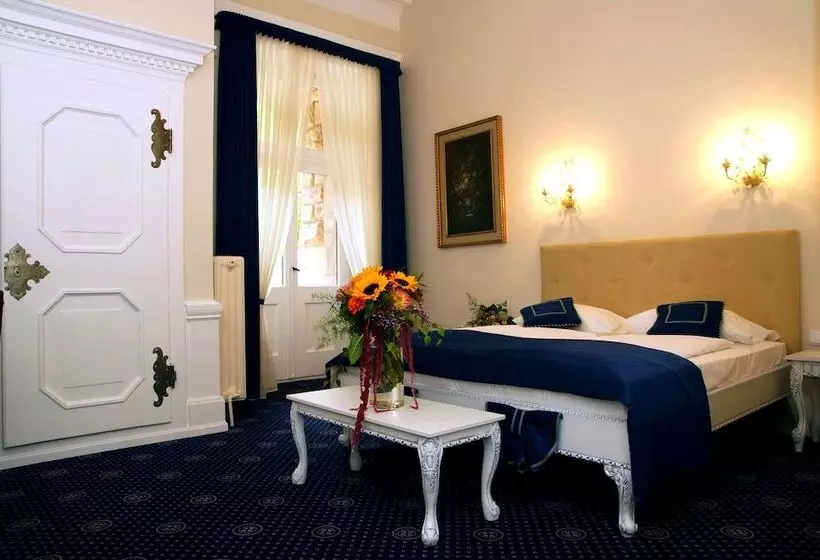 اتاق راحتی, Schloss Hotel Wolfsbrunnen