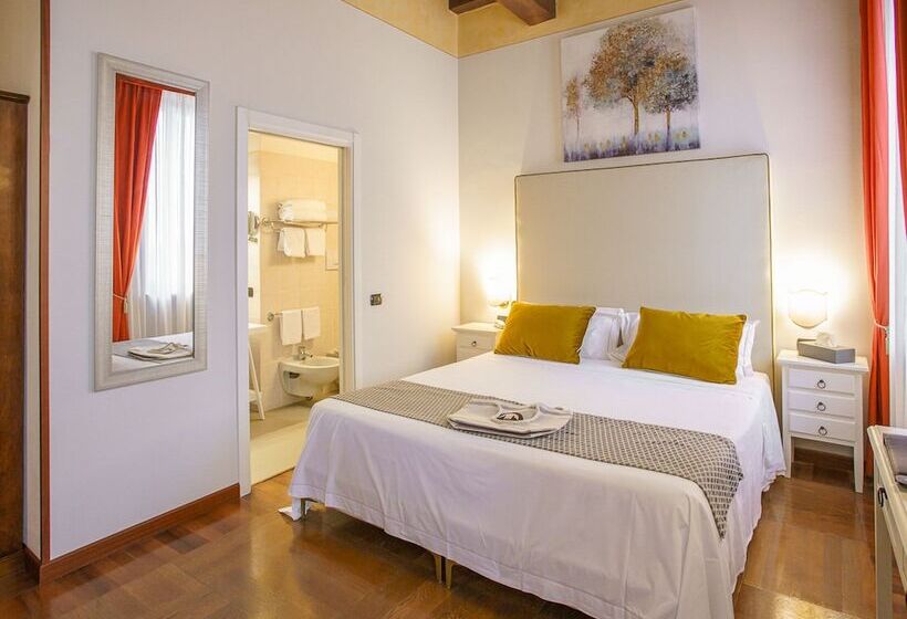 四人标准间, Villa Cariola