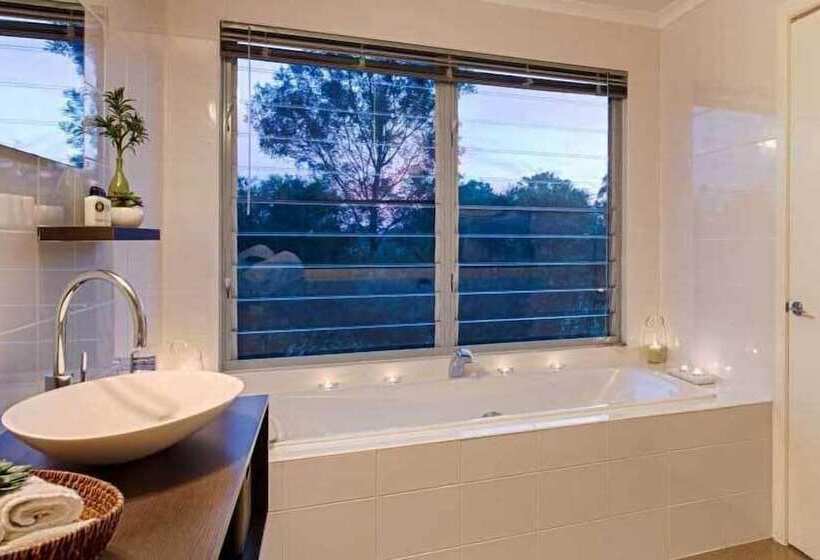 בית, חדר שינה 1, Blackwattle Luxury Retreats