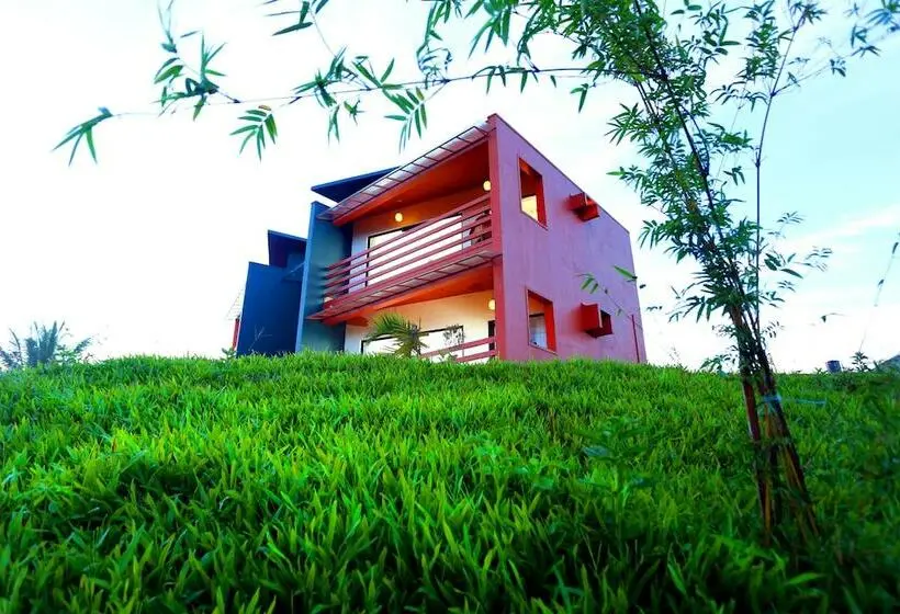 身障者適用スタンダードルーム, Petals Resorts Wayanad