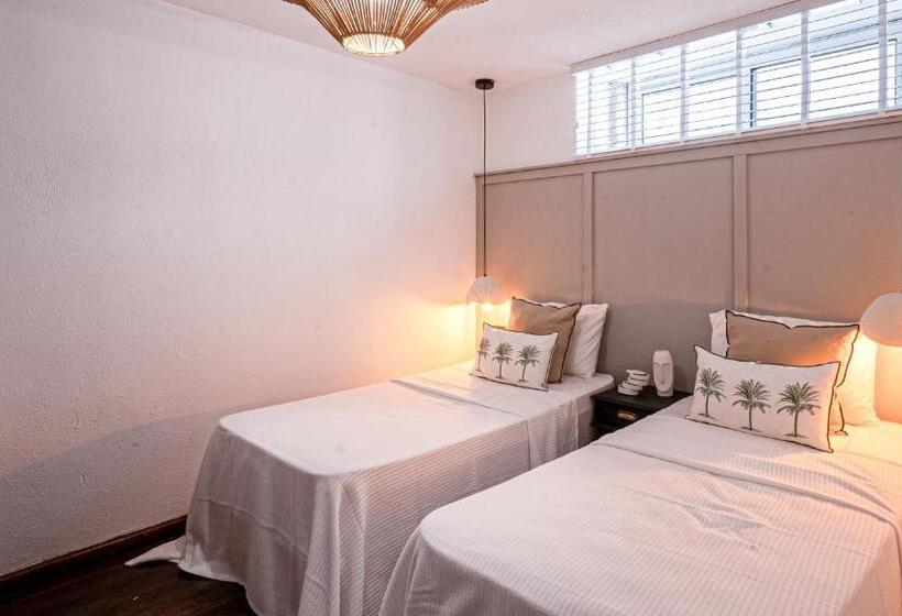 Economy-huone, Aleysim Alaçatı Design Als