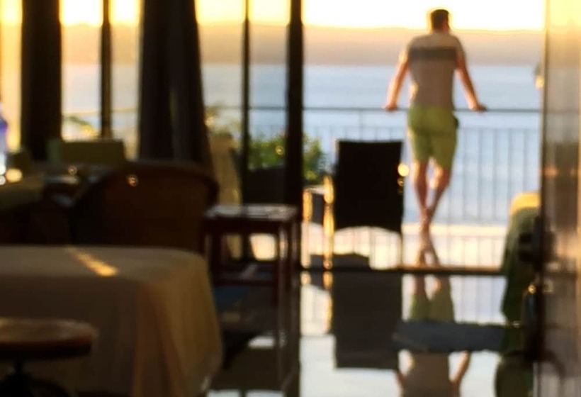 디럭스 스튜디오, Bluebay Bugenvil Lake Lodge