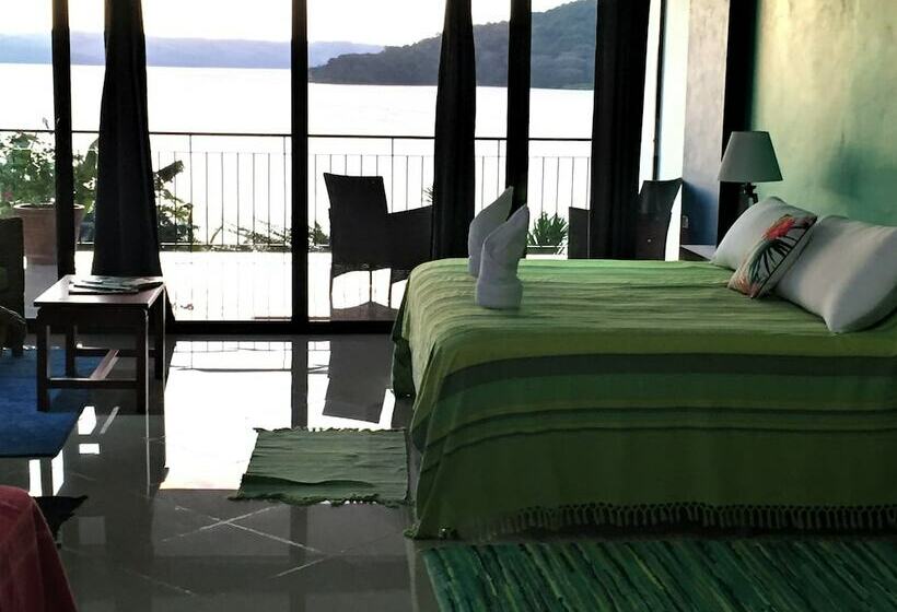 디럭스 스튜디오, Bluebay Bugenvil Lake Lodge