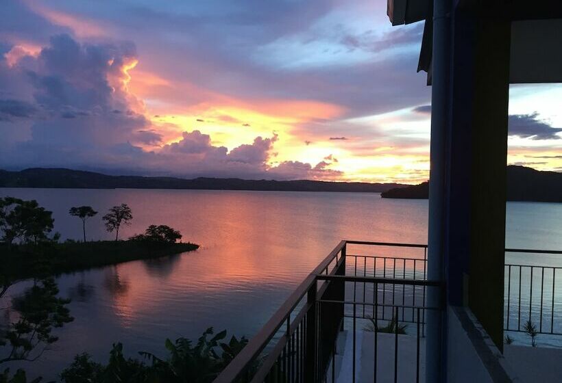 디럭스 스튜디오, Bluebay Bugenvil Lake Lodge