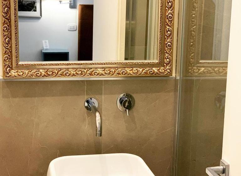 스탠다드 룸, Liberty Palace