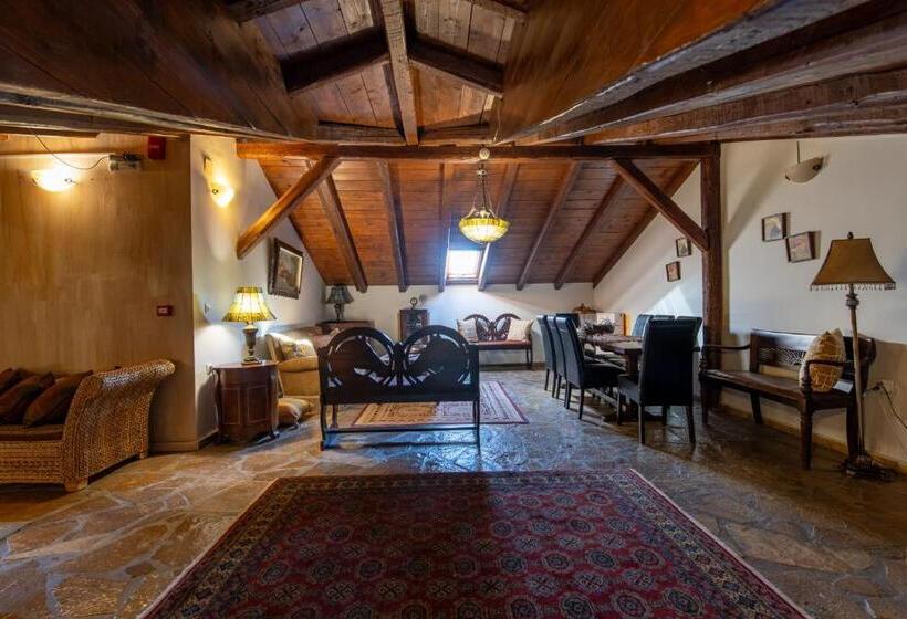 غرفة قياسية رباعية, Archontiko Fiamegou Hotel&spa