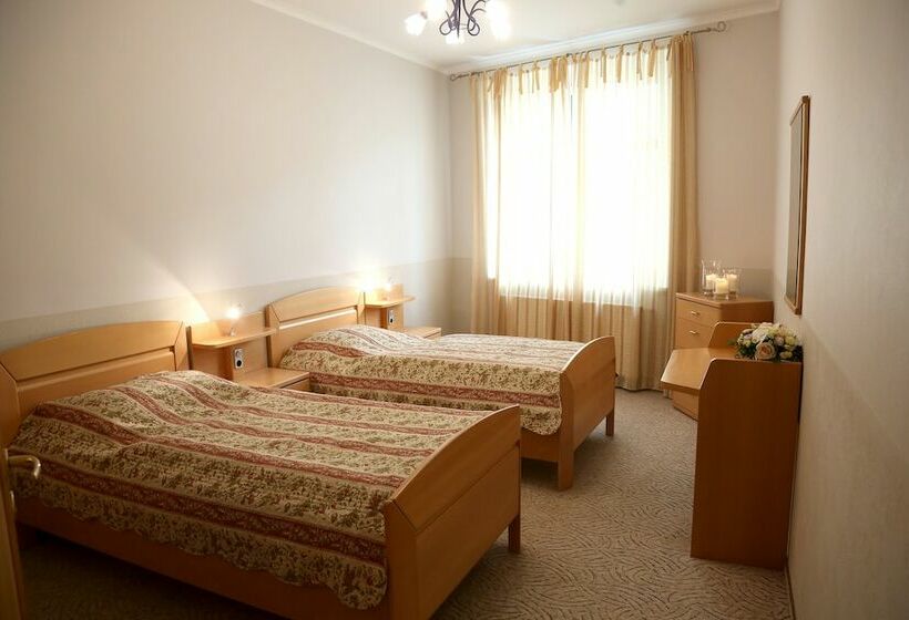 침실 2개 아파트, Thalia