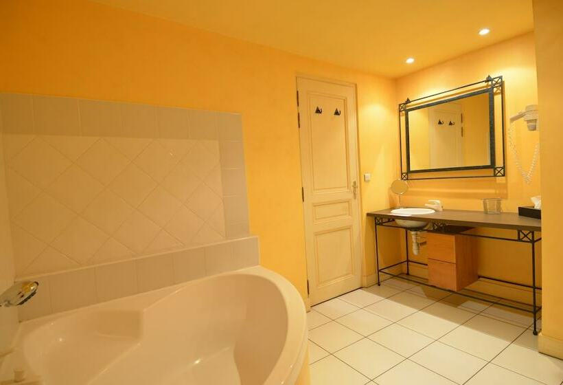 스탠다드 룸, Restaurant Côte Garonne Le Balcon Des Dames   Tonneins Marmande Agen   Chambres Climatisées