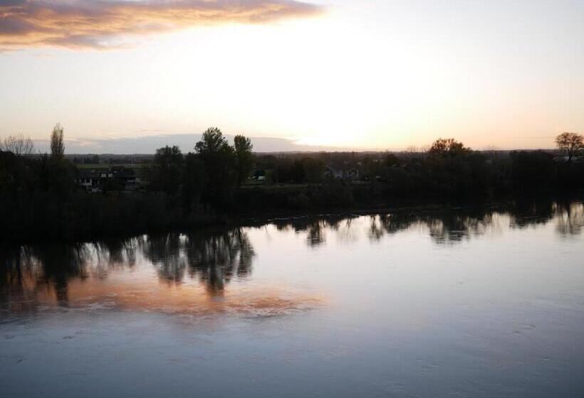수피리어 룸, Restaurant Côte Garonne Le Balcon Des Dames   Tonneins Marmande Agen   Chambres Climatisées