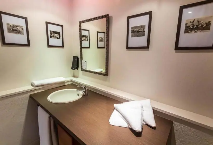 ３ベッドルームスイート, Restaurant Côte Garonne Le Balcon Des Dames   Tonneins Marmande Agen   Chambres Climatisées