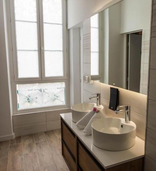 스탠다드 도시전망 룸, Restaurant Côte Garonne Le Balcon Des Dames   Tonneins Marmande Agen   Chambres Climatisées