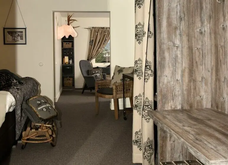 Suite 2 Sypialnie, Mezzo