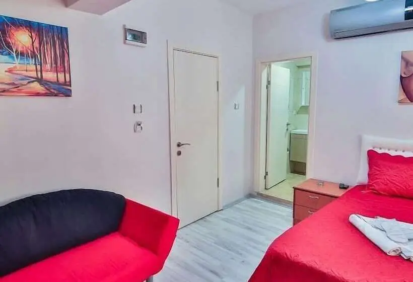 اتاق استاندارد سه نفره, Sesamos Pansiyon