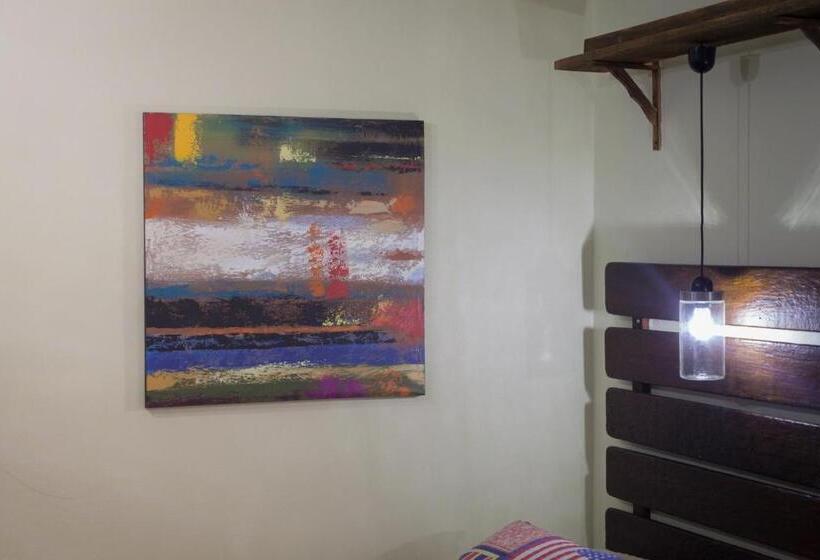 이코노미 룸, Beja Hostel