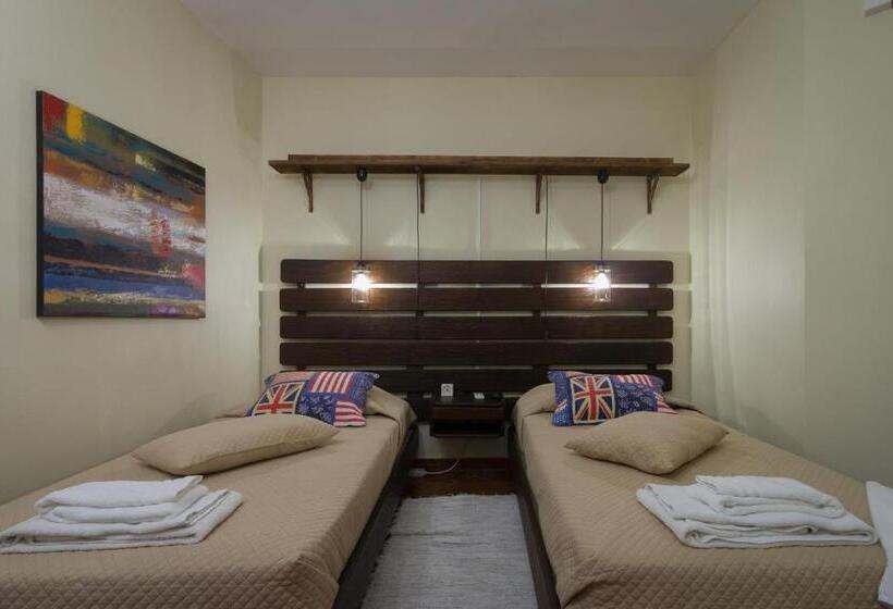 이코노미 룸, Beja Hostel