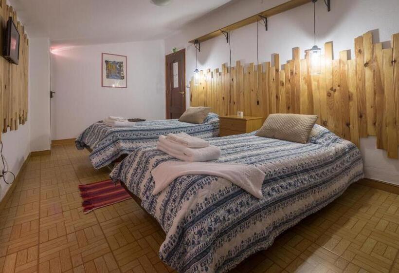 스탠다드 테라스 룸, Beja Hostel