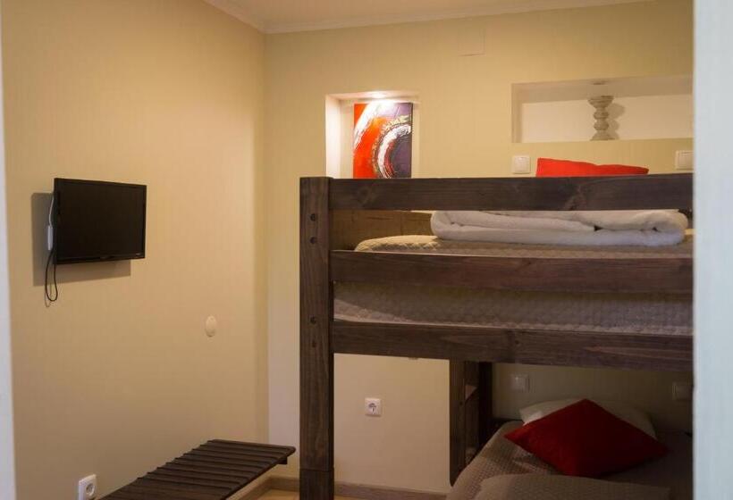 패밀리 룸, Beja Hostel