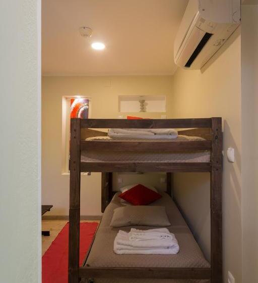 패밀리 룸, Beja Hostel