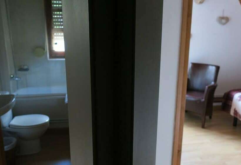 استودیوی سوپریور, Ostería Roc N Cris Homebrew