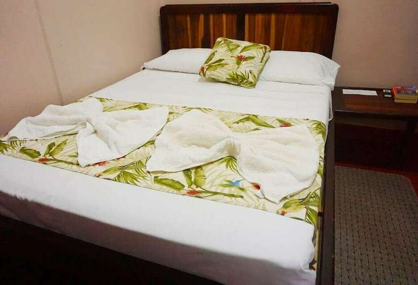 Номер Стандарт, Cabinas Tropicales