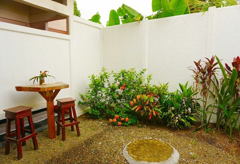 Номер Стандарт, Cabinas Tropicales