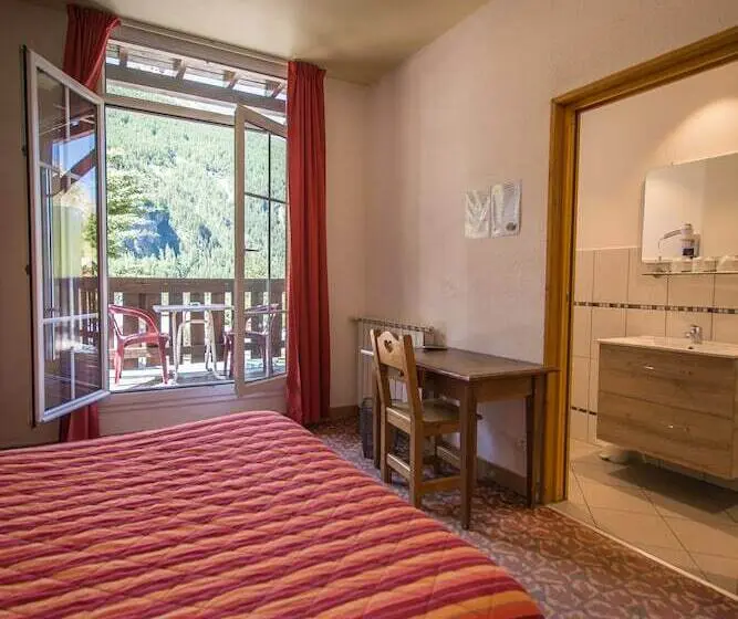 マウンテンビュースタンダードルーム, Hôtel Castillan