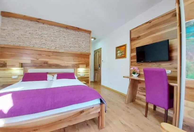 Superior Kolmen Hengen Huone, Guest House Plitvice Villa Verde
