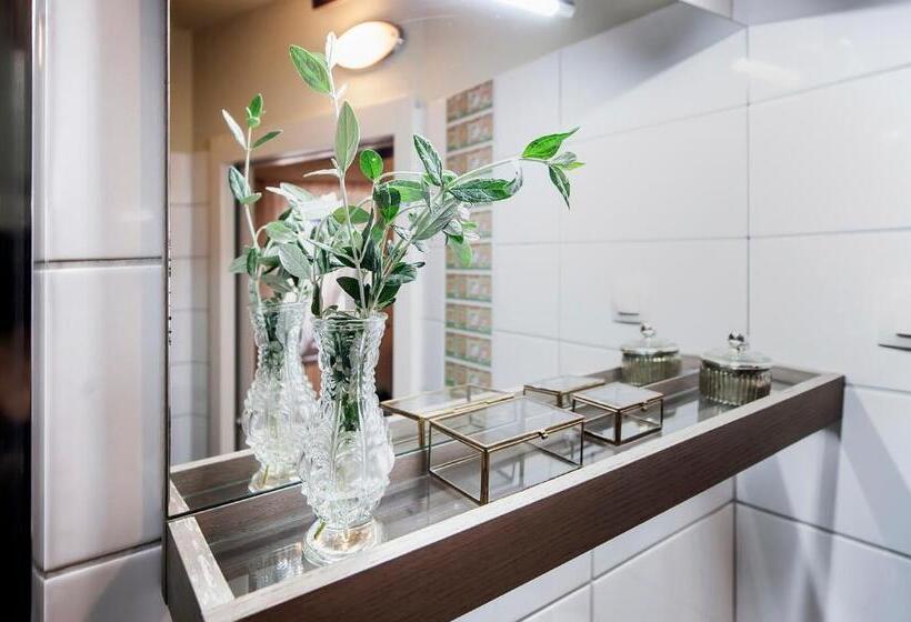 اتاق استاندارد با چشم‌انداز باغ, Villa Orh