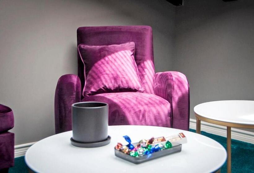 اتاق سوپریور با تخت بزرگ, Villa Orh