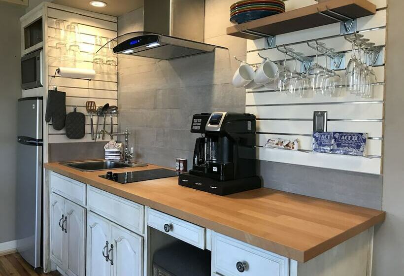 בית, 2 חדרי שינה, Eureka Zen Cottages