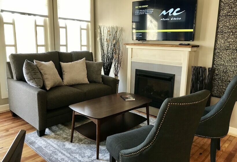 בית, 2 חדרי שינה, Eureka Zen Cottages