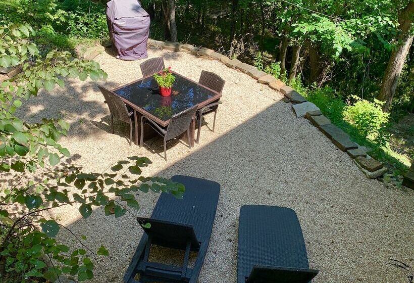 בית, 2 חדרי שינה, Eureka Zen Cottages