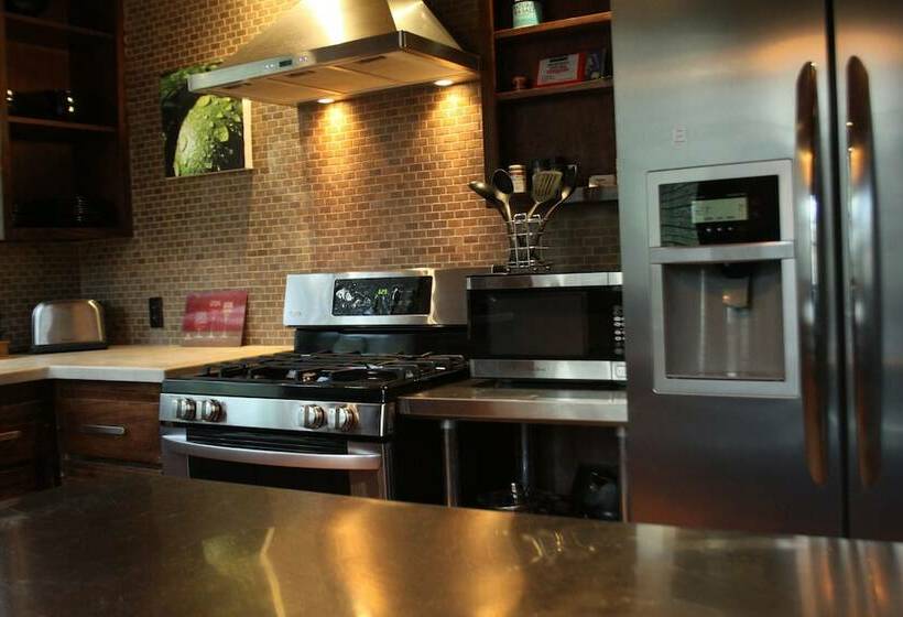 בית, 2 חדרי שינה, Eureka Zen Cottages