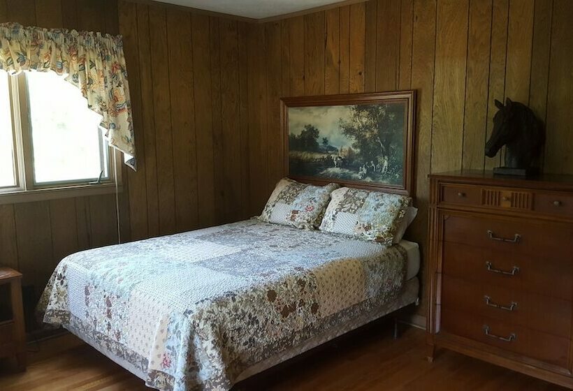 Хижина, Pisgah View Ranch