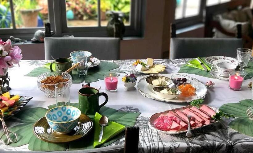 Люкс Deluxe Кровать Кинг, Schumann S Resort & Park