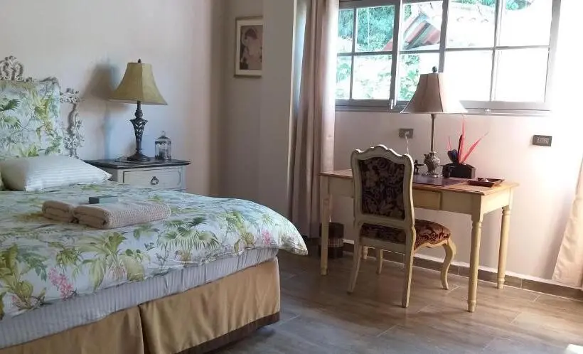 キングサイズベッドのデラックススイート, Schumann S Resort & Park