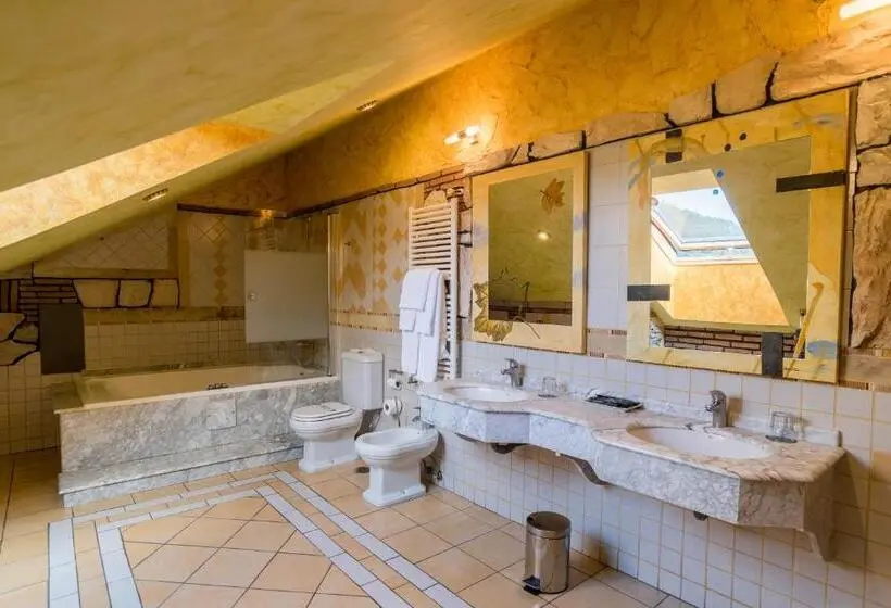 スーペリアトリプルルーム, Spa Villa Pasiega