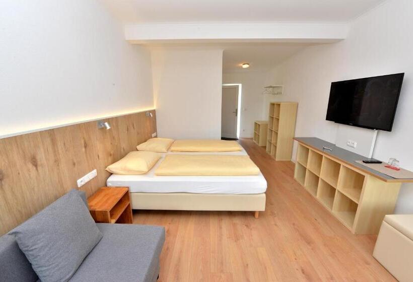 标准间带阳台, Pension Gambrinus