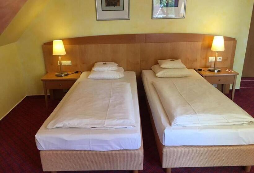 スーペリアールーム, Businesshotel Heilbronn Biberach