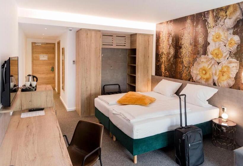 コンフォートルーム, Garni Villa Toskana