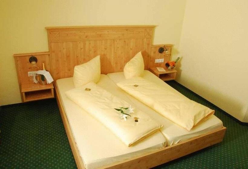 스탠다드 룸, Gasthaus Hotel Adler