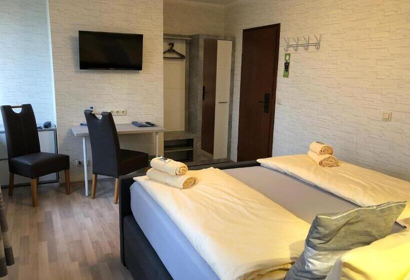 Номер Стандарт, Heidekönig Hotel Celle