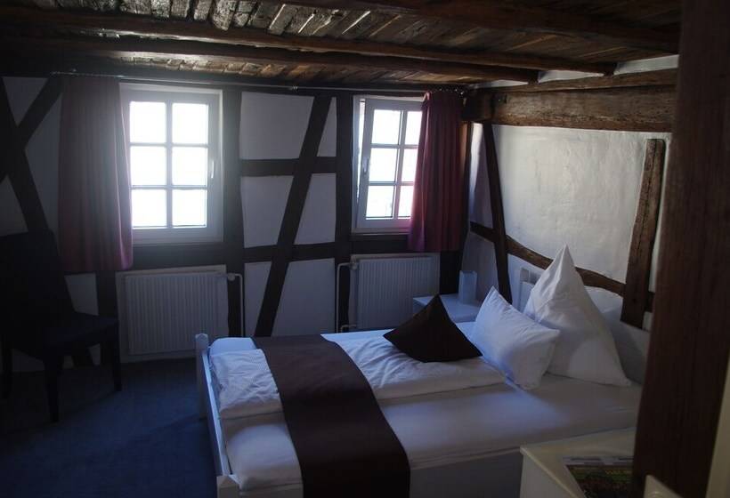 Standard Single Room, Altes Badhaus