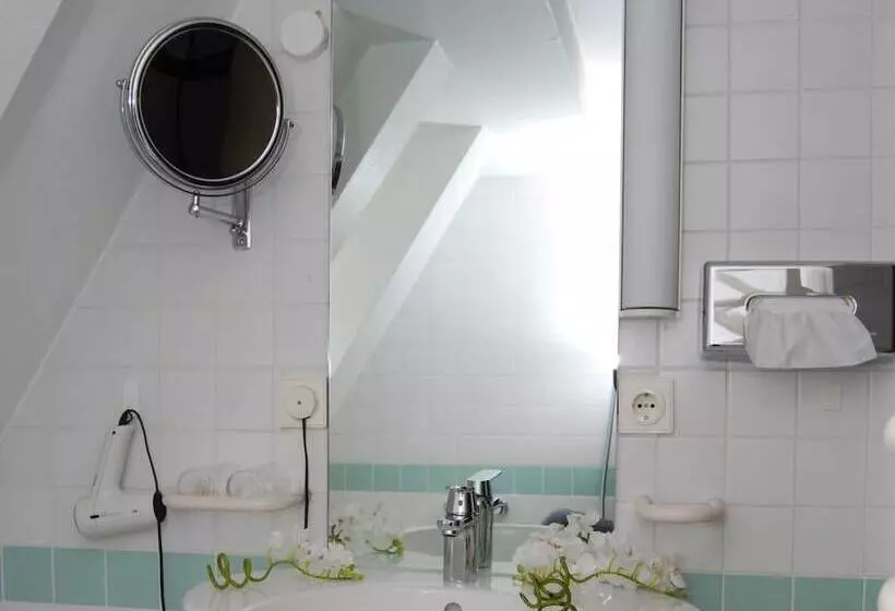 Standard Room, Altes Badhaus