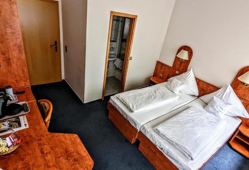 スタンダードルーム, Am Rathaus