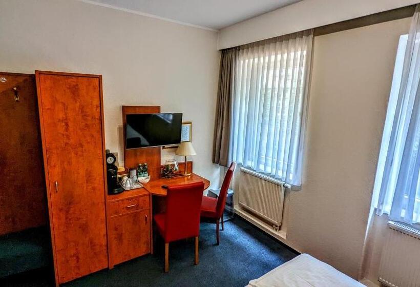 スタンダードルーム, Am Rathaus