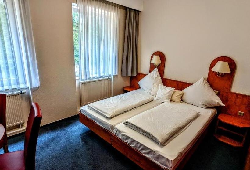 スタンダードルーム, Am Rathaus